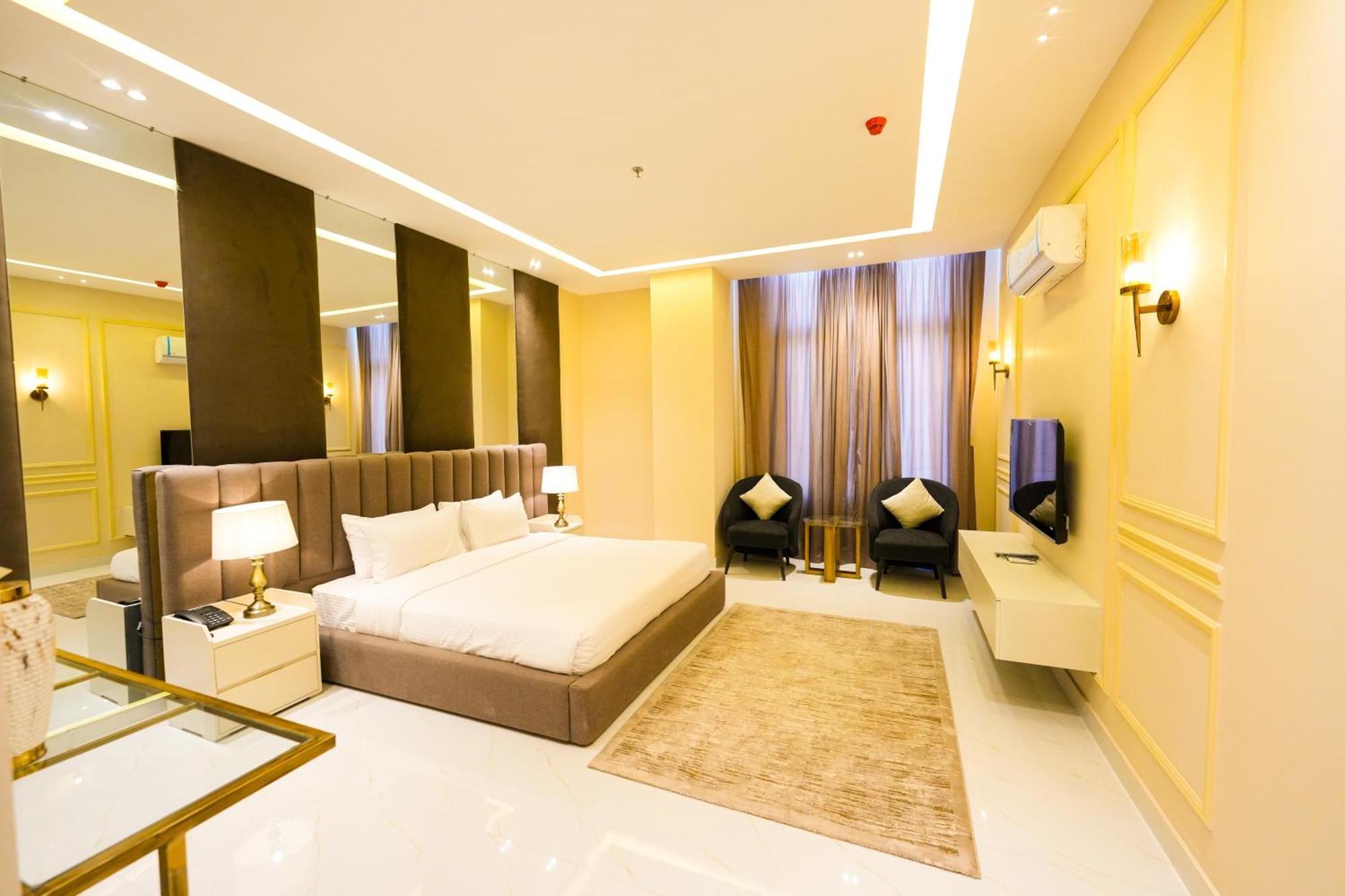 Pavilion Suites - Premium Aparthotel In Bahria Town Rawalpindi Exterior photo