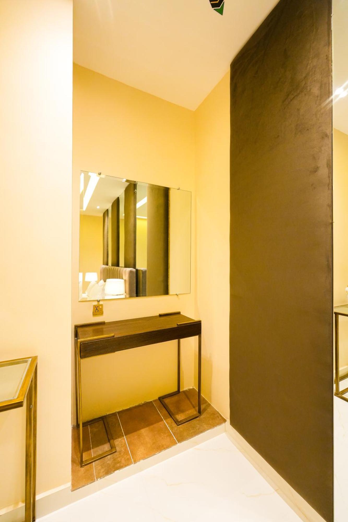 Pavilion Suites - Premium Aparthotel In Bahria Town Rawalpindi Exterior photo
