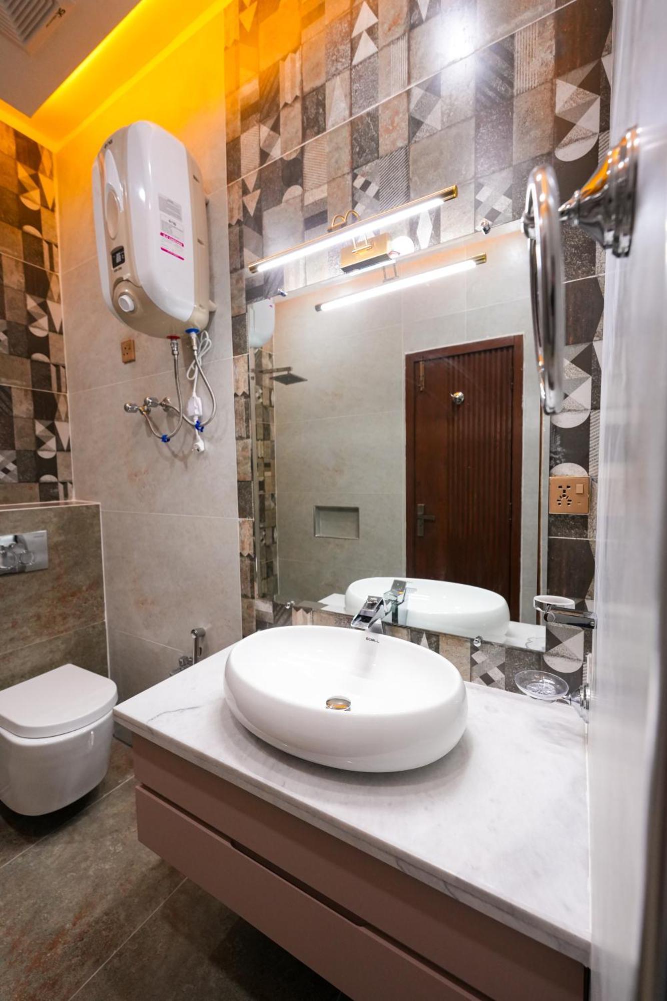 Pavilion Suites - Premium Aparthotel In Bahria Town Rawalpindi Exterior photo