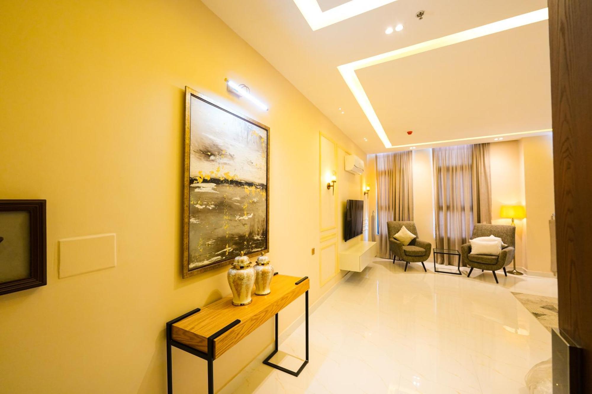 Pavilion Suites - Premium Aparthotel In Bahria Town Rawalpindi Exterior photo